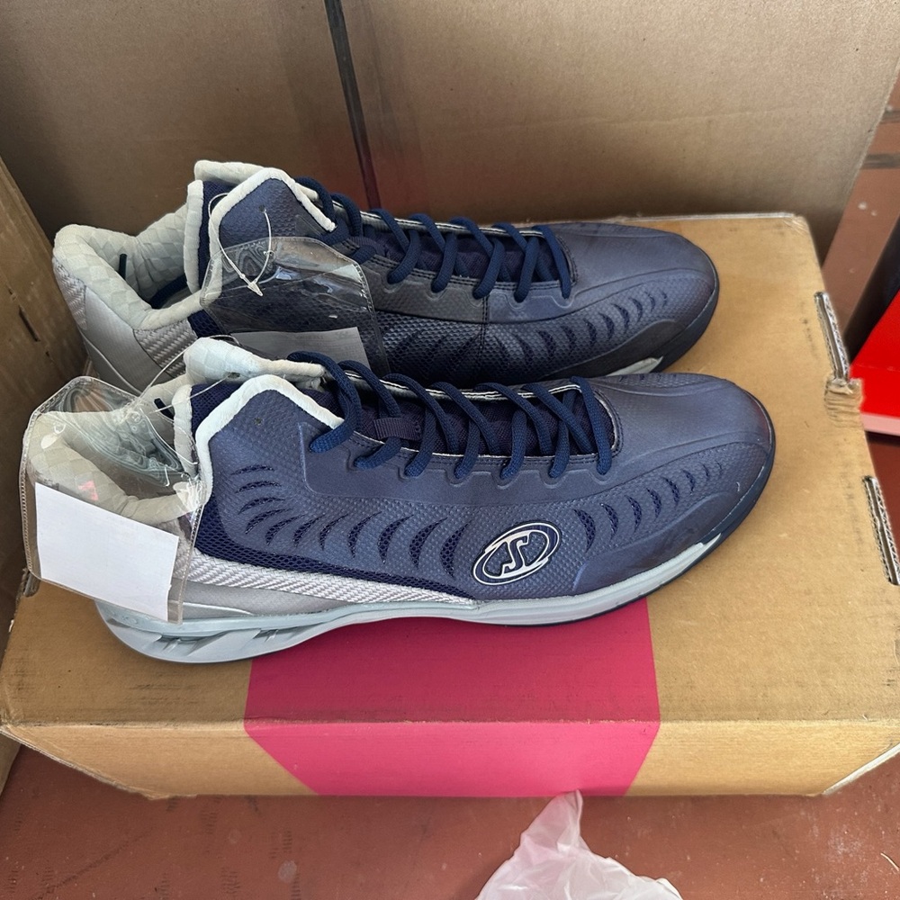 Spalding Navy and Gray Athletic Shoes
